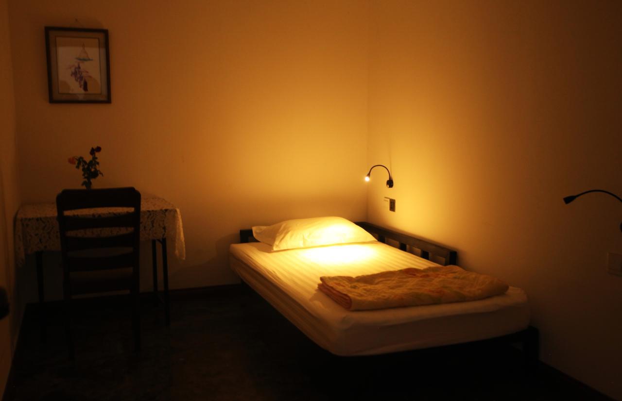 Dengba Hostel ย่างกุ้ง ภายนอก รูปภาพ